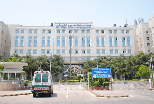 Covid rapid response centre inaugurated at Delhi’s Rajiv Gandhi Hospital