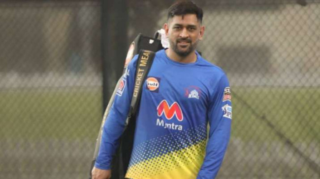 Chennai Super Kings starts training in Dubai