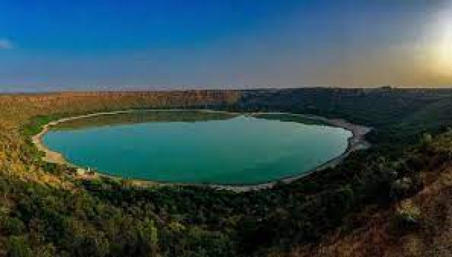 Government constituted a committee for the promotion of Lonar Sarovar