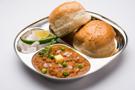 घर पर ही बनाएं टेस्टी स्ट्रीट स्टाईल पाव भाजी वो भी आसान रेसिपी के साथ घर पर ही बनाएं टेस्टी स्ट्रीट स्टाईल पाव भाजी वो भी आसान रेसिपी के साथ