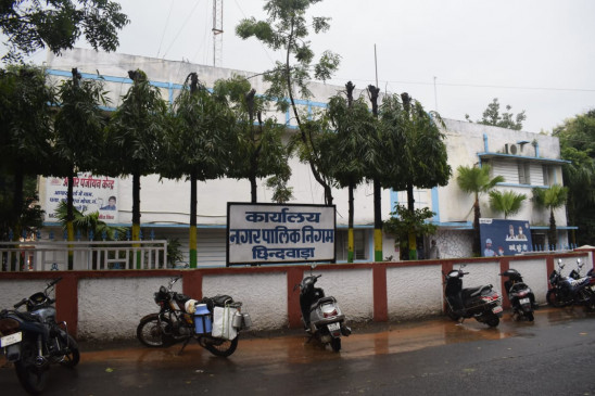 Recruitment of 300 employees in a year, officers-employees oblige their relatives