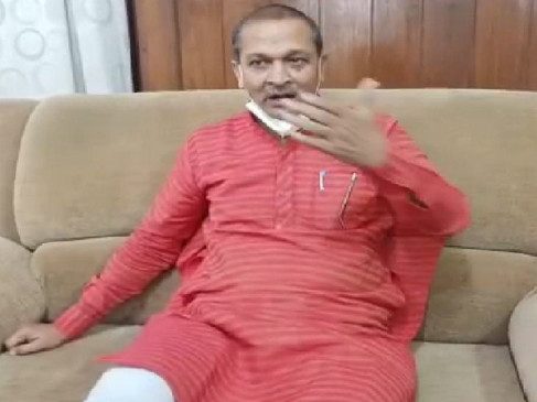 उद्योग लगाने में समस्याएं तो आती हैं, हम उसे सरल बनाएंगे, लोग आगे आएं