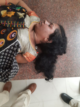Unhappy over husbands death, newlyweds commit suicide by hanging