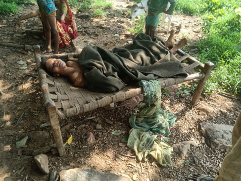 When the wife stopped drinking alcohol, the husband killed her by beating her with a stick.