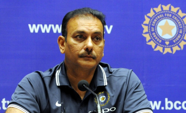 Ravi Shastris Covid-19 lateral flow tests positive, coach in isolation with 3 other support staff
