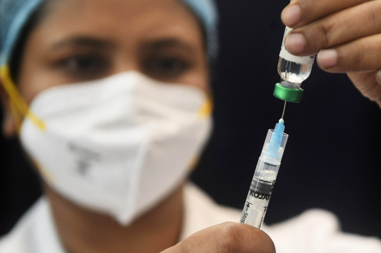 UP Crosses 8-Crore Mark in Vaccination, Over One Crore Doses Administered in Just 9 Days UP Crosses 8-Crore Mark in Vaccination, Over One Crore Doses Administered in Just 9 Days