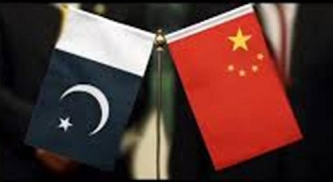 पाकिस्तान को अनुदान नहीं, बल्कि वाणिज्यिक दरों पर कर्ज देता है चीन