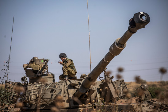 वेस्ट बैंक में हुई झड़प में इजरायली सैनिकों ने 2 फिलिस्तीनी नागरिकों को मार गिराया