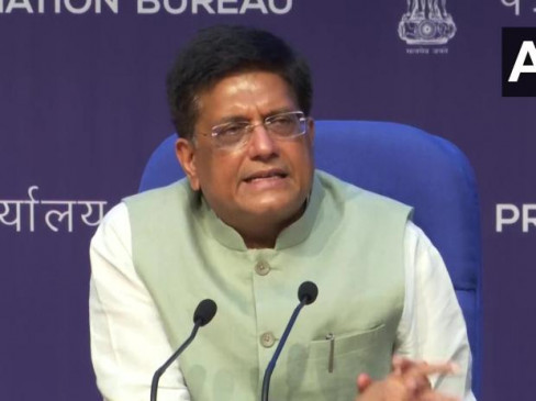 Cabinet approves Rs 10,683-cr PLI scheme for textiles