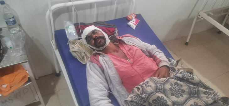 Deadly attack on the sleeping couple, both serious