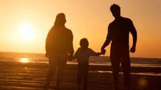Father cannot give mothers love to a five-year-old child