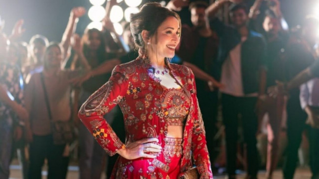 माधुरी दीक्षित की Finding Anamika का टीजर हुआ आउट, एक्ट्रेस कर रही ओटीटी डेब्यू