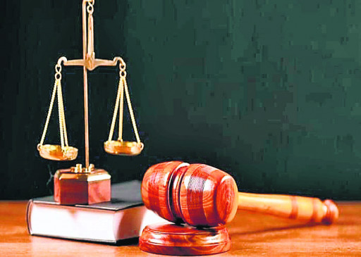 Policemen should not be put on long duty a day before the weekly holiday