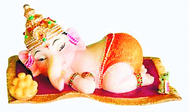 This time Bappa did not sit in the train, idols did not go out of the state