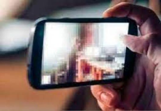Threat to Viral porn video : Husband demanded divorce and lover wanted money - both arrested
