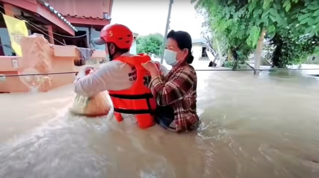 थाईलैंड में आंधी-तूफान से आई बाढ़, 7 की मौत, 1 लापता