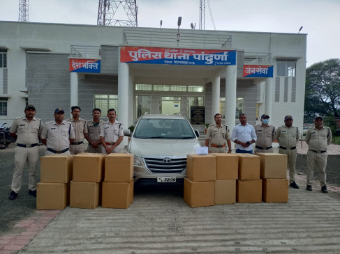 Two accused of robbery in cigarette factory arrested from Dewas