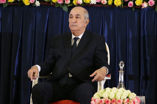 अधिकारी ने आर्थिक, राजनीतिक समर्थन लेने के लिए अल्जीरिया का दौरा किया