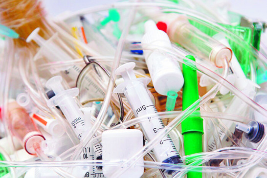 Controversy increased between municipal and private hospitals over bio-waste management Controversy increased between municipal and private hospitals over bio-waste management