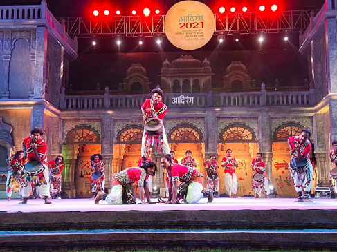 डिंडोरी के बैगा, अनूपपुर के गुदुम बाजा और धार के भगोरिया नृत्य ने मोहा मन