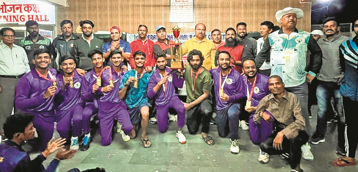 महाराष्ट्र नाइन ए साइड क्रिकेट टीम ने लगाई जीत की हैट्रिक