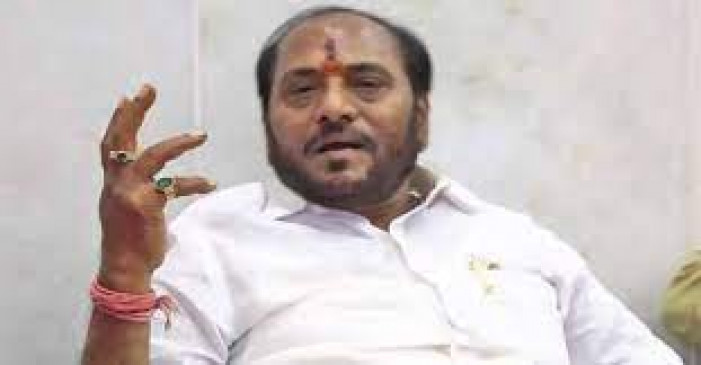 Former minister Kadam informed Somaiya against Parab