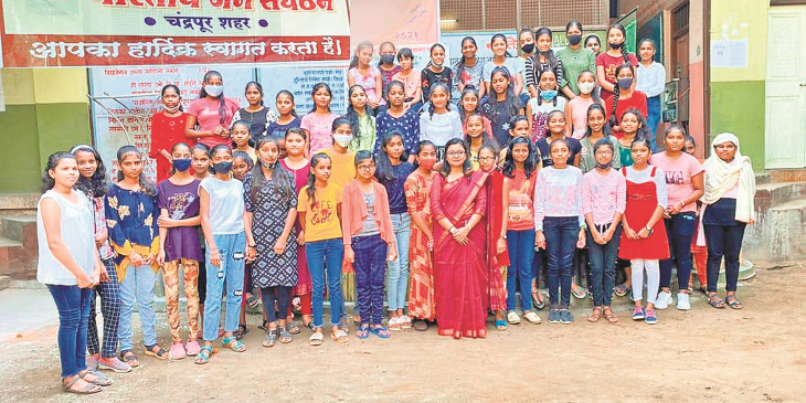 Two days workshop - Bhartiya Jain Sangathan teaches self defense tricks to girls