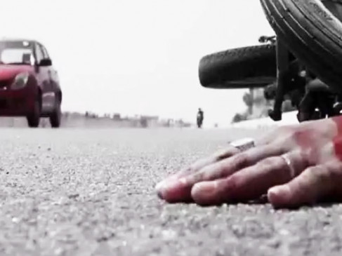 7 killed, five injured in separate accidents