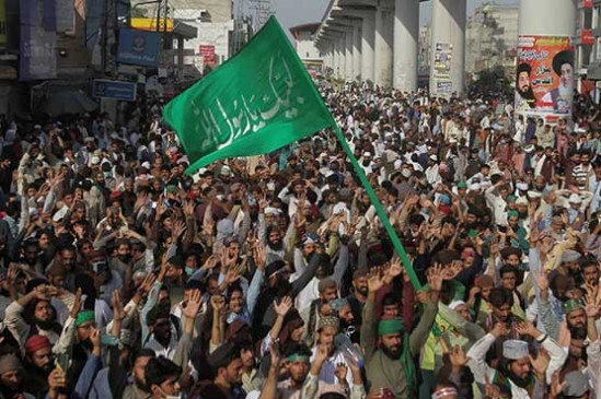 प्रमुख साद रिजवी को पाकिस्तान की आतंकी सूची से हटाया गया