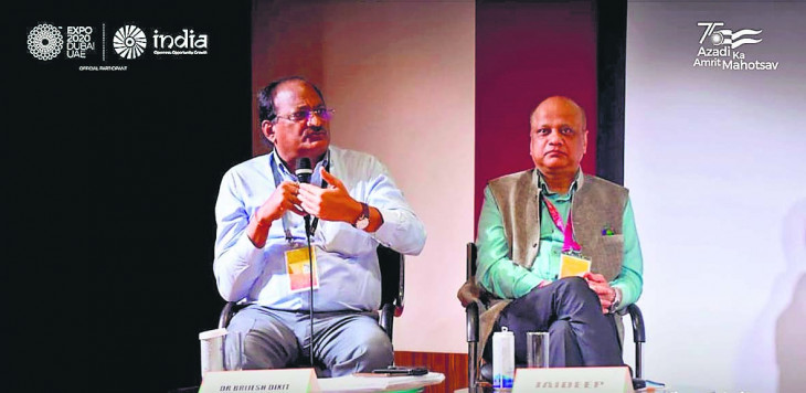 दुबई एक्सपो में डॉ. दीक्षित ने मेट्रो नियो और महा मेट्रो एमएमआई का किया प्रदर्शन