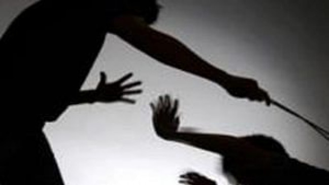 Husband who went to leave his wifes in-laws house, assaulted