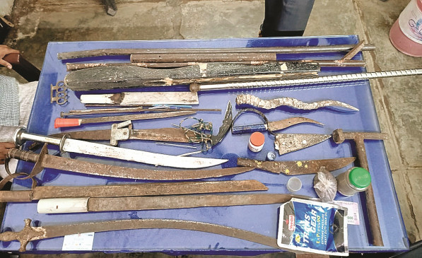 LCB raid - Weapons found from two accused, deer horns found