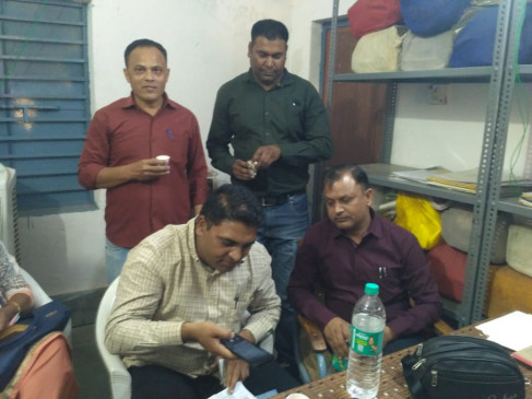 जनपद पंचायत सहायक यंत्री 50 हजार रुपए की रिश्वत लेते हुए गिरफ्तार