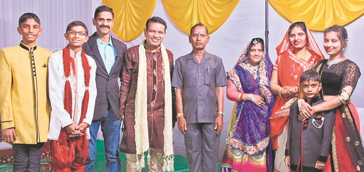 Message of this family - Service should always be done with sincerity