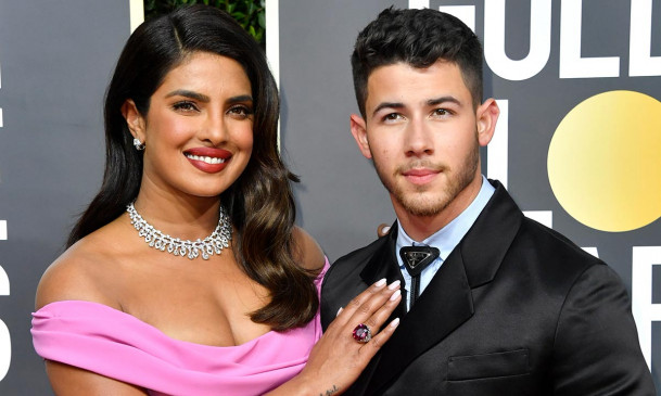 Priyanka Chopra to divorce Nick Jonas? Big Hint Given to the World | क्या निक जोनस से तलाक लेंगी प्रियंका चोपड़ा? दुनिया को दिया बड़ा हिंट – RozHunt.com