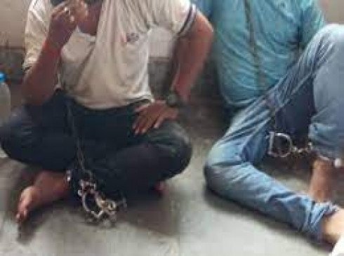Robbery exposed in fake pistol tan house, 4 accused arrested