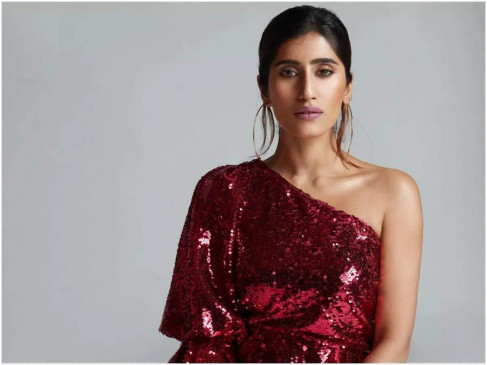 शो से बाहर हो चुकी अकासा सिंह जल्द करेंगी एक्टिंग डेब्यू, कहा- बहुत ऑफर आ रहे है शो से बाहर हो चुकी अकासा सिंह जल्द करेंगी एक्टिंग डेब्यू, कहा- बहुत ऑफर आ रहे है