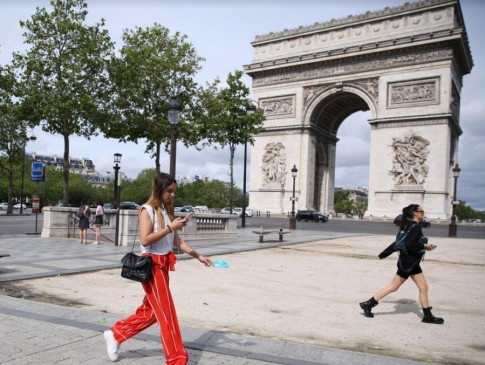 France announces new travel restrictions | नए यात्रा प्रतिबंधों की हुई घोषणा,  ग्रीन, ऑरेंज और रेड सूचियों से आने वाले देशों के यात्रियों को देना होगा नेगेटिव रिपोर्ट – Bhaskar Hindi