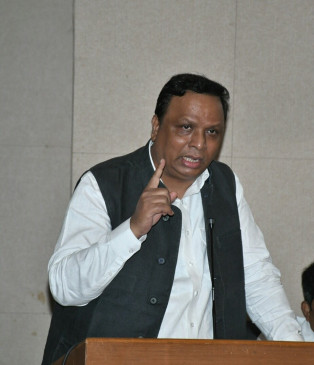 Case registered against BJP leader for making objectionable remarks against Mumbai Mayor