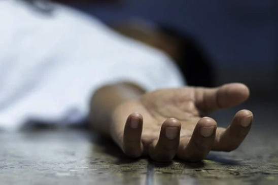 After the threat in Munger district, the Naxalites slit their throats, killing the newly elected chieftain After the threat in Munger district, the Naxalites slit their throats, killing the newly elected chieftain