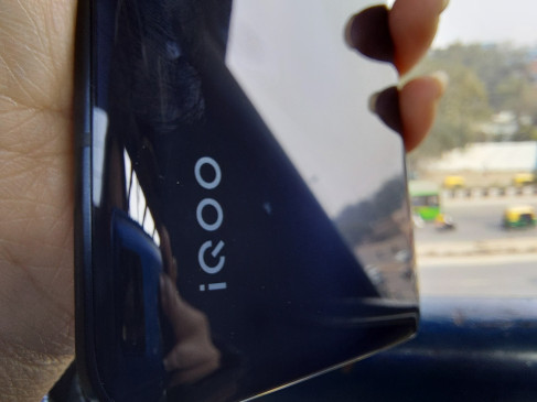 iQoo 9, iQoo 9Pro smartphones to launch on January 5: Report
