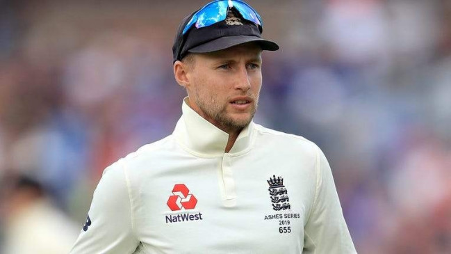 इंग्लैंड के कप्तान रूट ने पूर्व क्रिकेटरों की आलोचना की