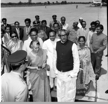 जब इंदिरा गांधी और उनके मंत्रिमंडल ने पालम में  की  शेख मुजीबुर रहमान की अगवानी