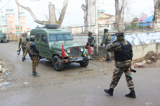 कश्मीर में 1 जनवरी से अब तक मारे गए 14 आतंकियों में से 7 विदेशी