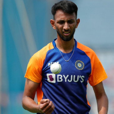 Dinesh Karthik said, Krishna proved to be a successful bowler for the Indian team Dinesh Karthik said, Krishna proved to be a successful bowler for the Indian team
