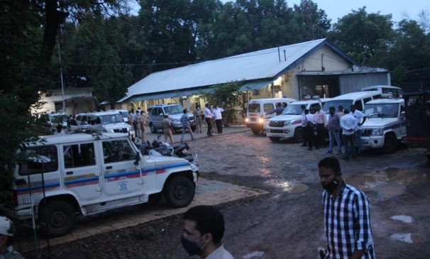 Case registered against 4 including police inspector for abetment to suicide Case registered against 4 including police inspector for abetment to suicide