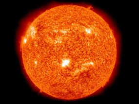 Ajab Gajab | वैज्ञानिकों का दंग कर देने वाल खुलासा, सूर्य का अस्तित्व होगा खत्म, पृथ्वी पर छाएगा अंधेरा