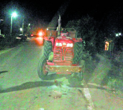 5 injured in auto-tractor collision on Waki-Patansawangi road 5 injured in auto-tractor collision on Waki-Patansawangi road