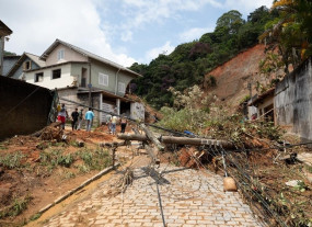 Death toll from landslides, floods rises to 78