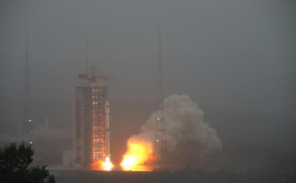 चीन ने लॉन्ग मार्च-8 रॉकेट किया लॉन्च,22 सैटेलाइट स्थापित करेगा